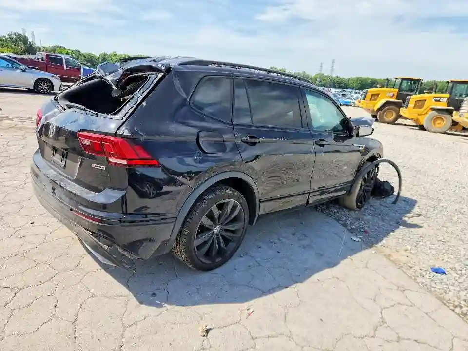 3VV2B7AX9MM148630 2021 VOLKSWAGEN TIGUAN-2