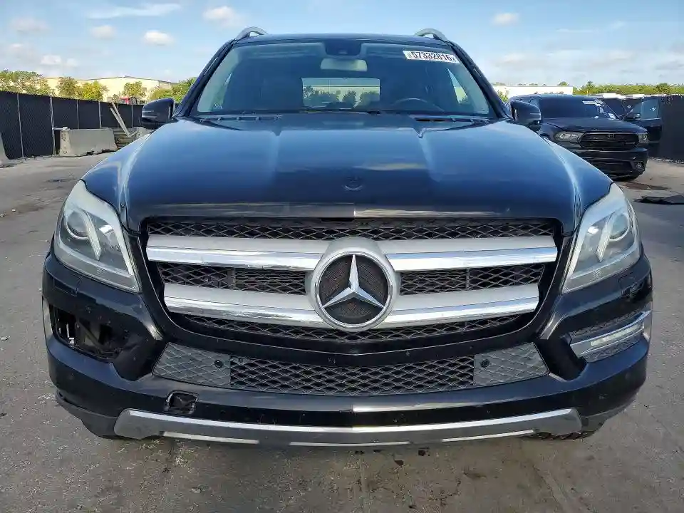 4JGDF7CE1DA133300 2013 MERCEDES-BENZ GL-CLASS-4