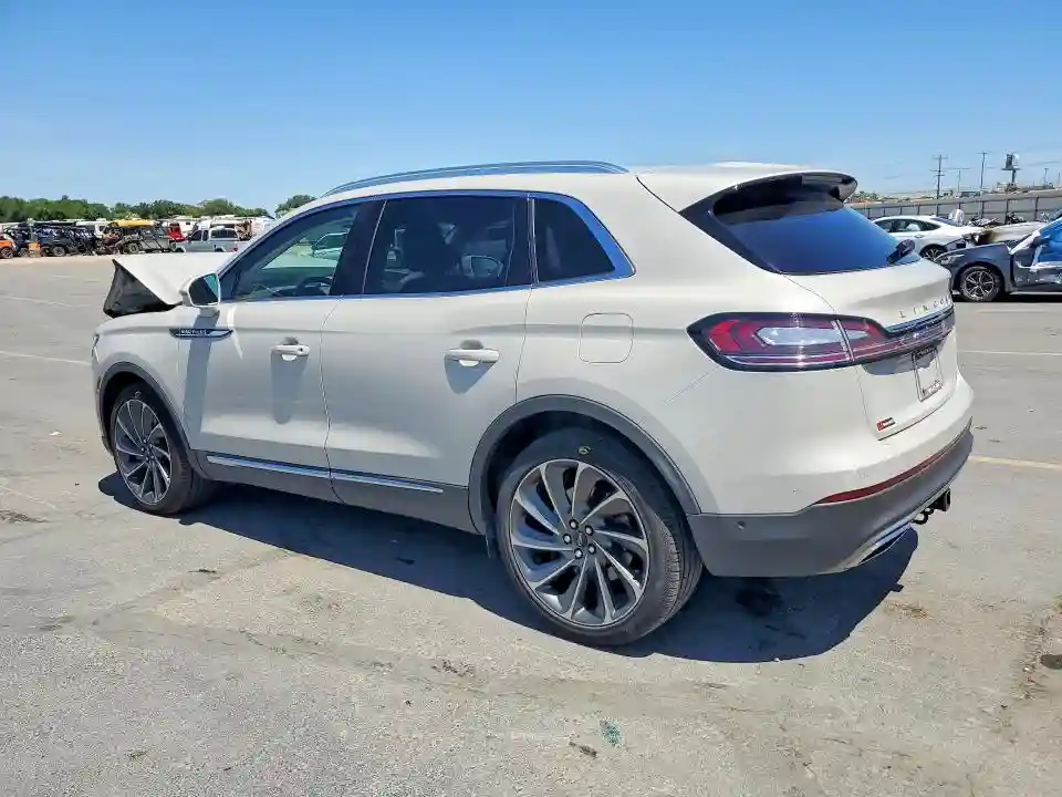 2LMPJ8KP5PBL23246 2023 LINCOLN NAUTILUS-1