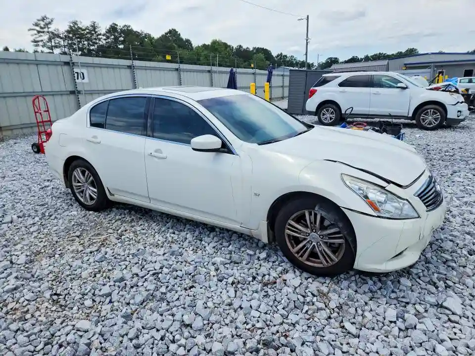 JN1CV6AP4FM501829 2015 INFINITI Q40-3