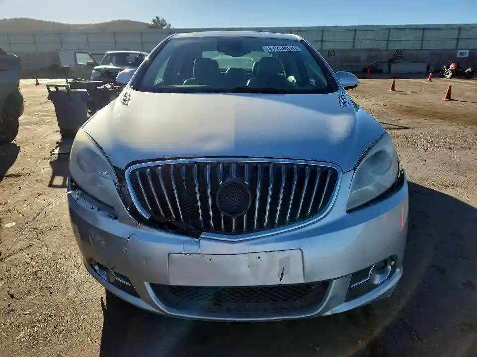1G4PR5SK4H4106659 2017 BUICK VERANO-4