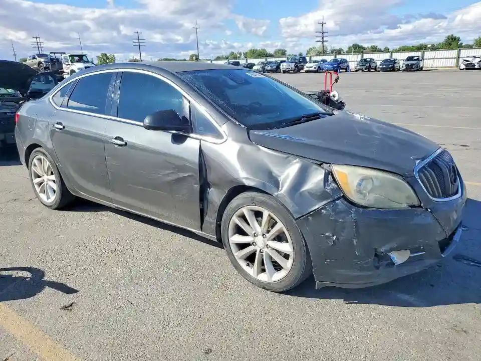 1G4PR5SKXE4150130 2014 BUICK VERANO-3