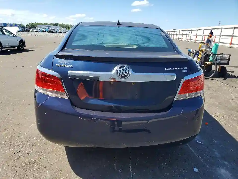 1G4GC5EC8BF318319 2011 BUICK LACROSSE-5