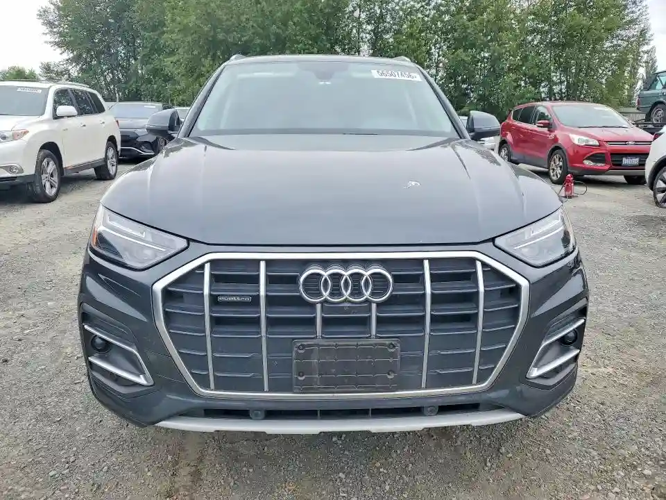 WA1BAAFY2M2072072 2021 AUDI Q5-4