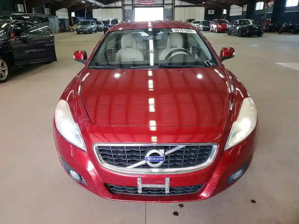 YV1672MC7BJ119757 2011 VOLVO C70-4