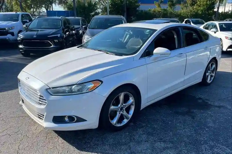3FA6P0H74FR261623 2015 FORD FUSION-1