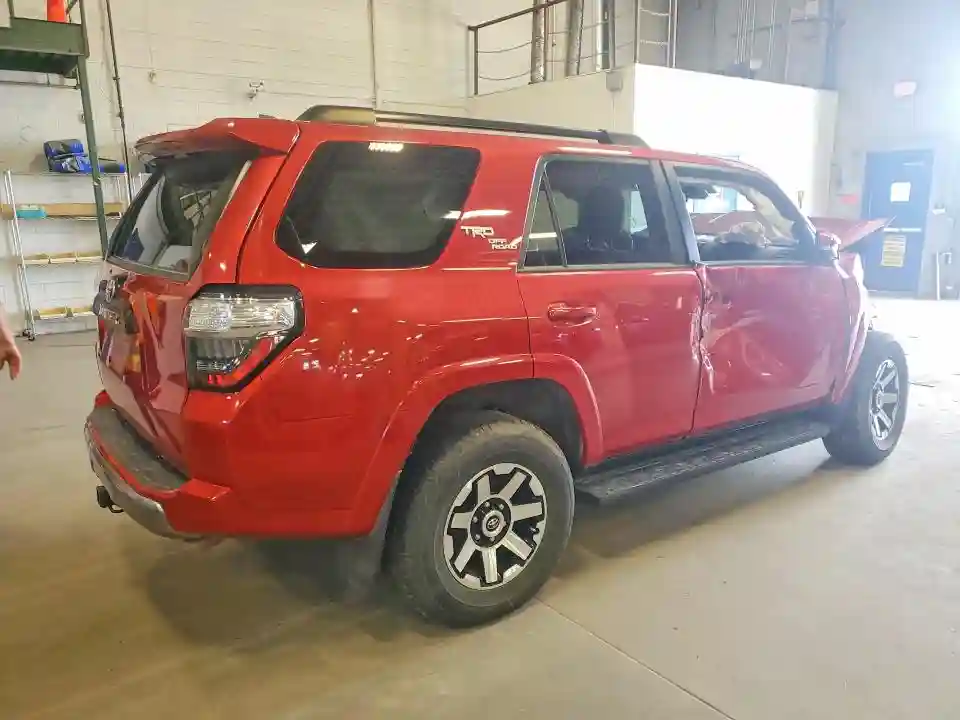 JTERU5JR3M5923194 2021 TOYOTA 4RUNNER-2