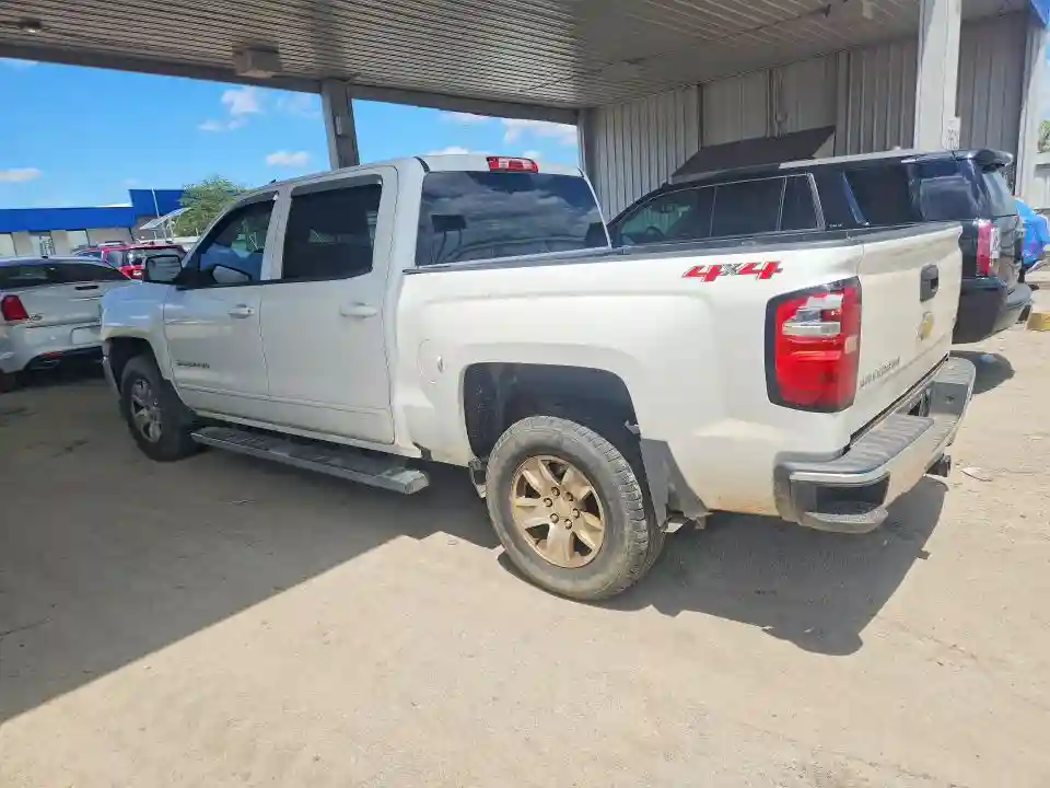 3GCUKREC4JG598741 2018 CHEVROLET SILVERADO-1