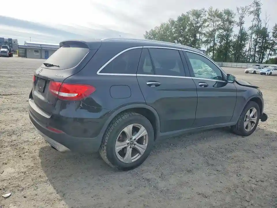 WDC0G4KBXJV033779 2018 MERCEDES-BENZ GLC-CLASS-2