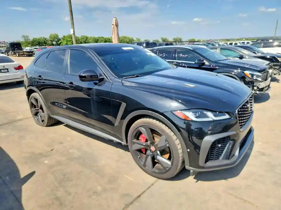 SADCZ2EE1MA668641 2021 JAGUAR F-PACE-3