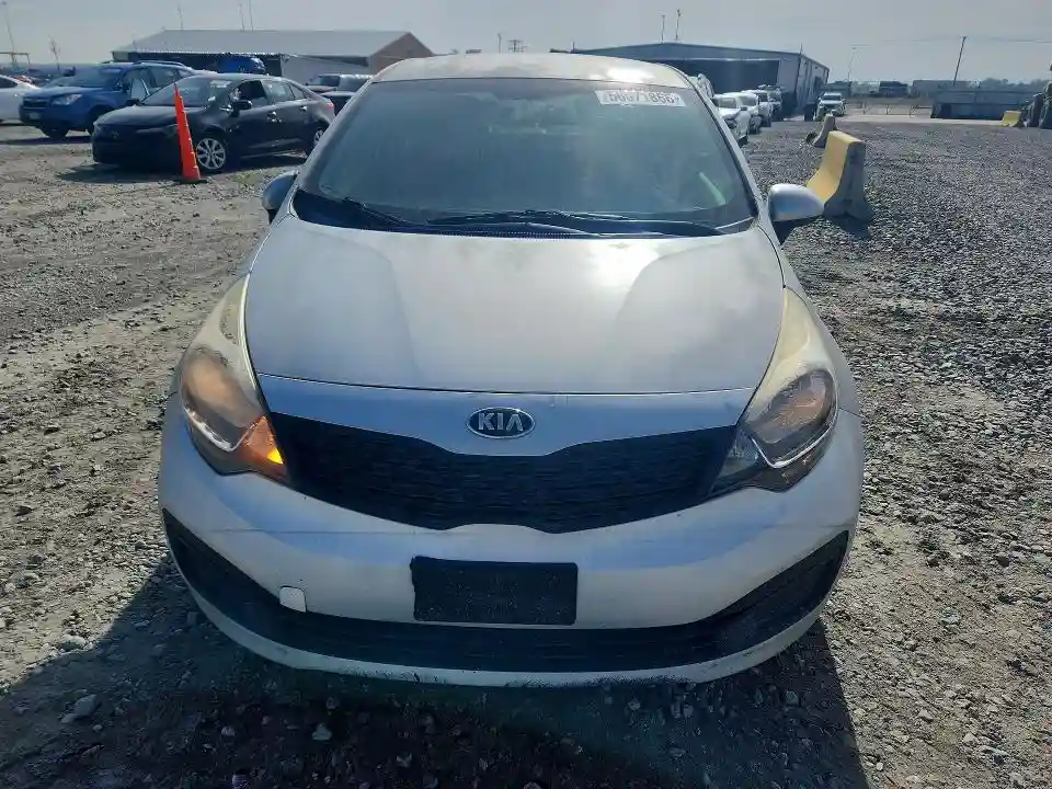 KNADM4A38E6358356 2014 KIA RIO-4