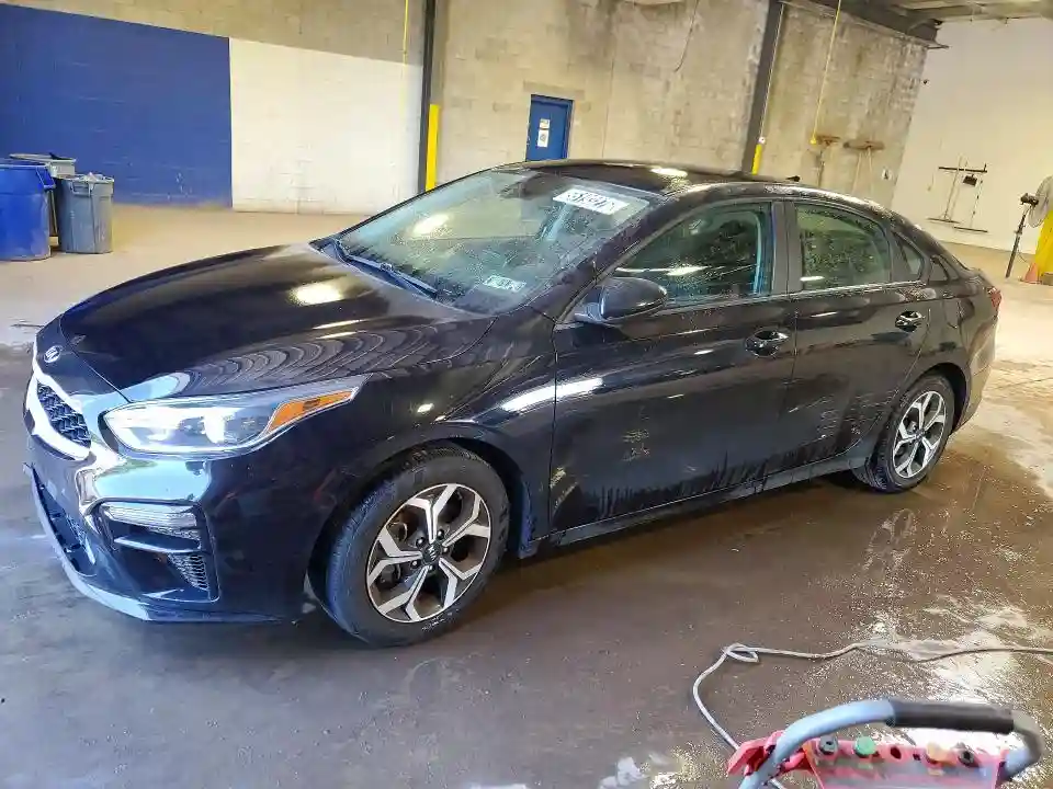 3KPF24AD8ME387973 2021 KIA FORTE LXS-0