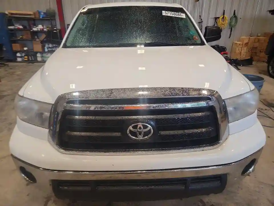 5TFDW5F19AX151943 2010 TOYOTA TUNDRA-4