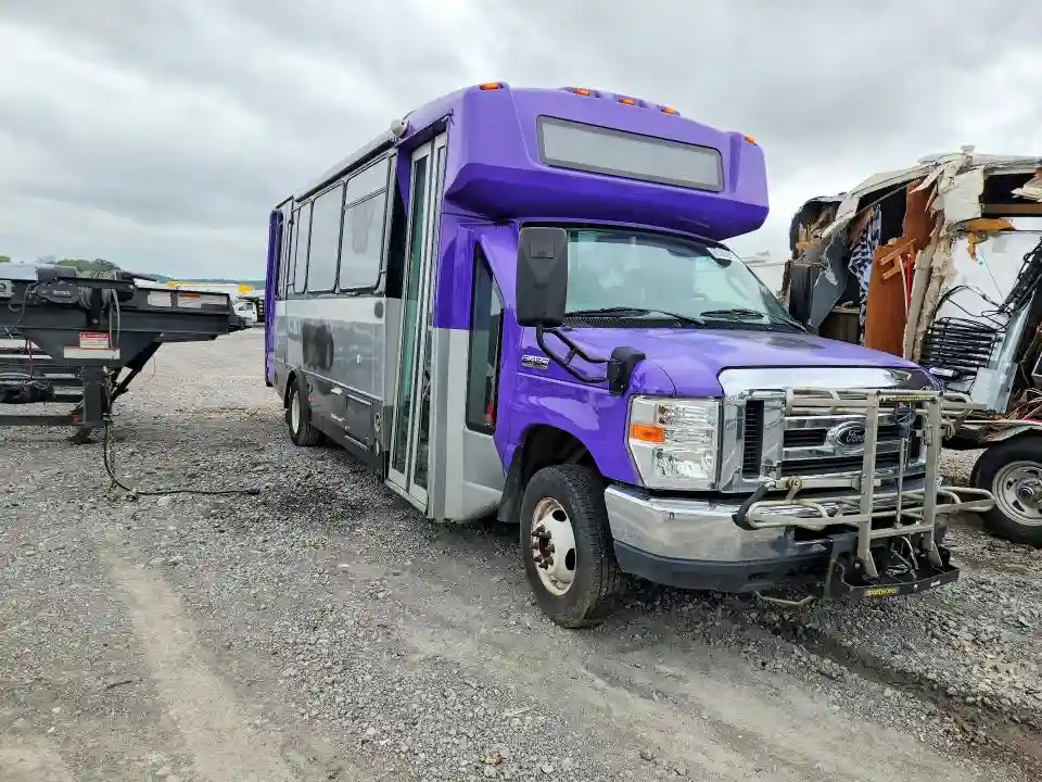 1FDFE4FS5KDC61188 2019 FORD ECONOLINE-3