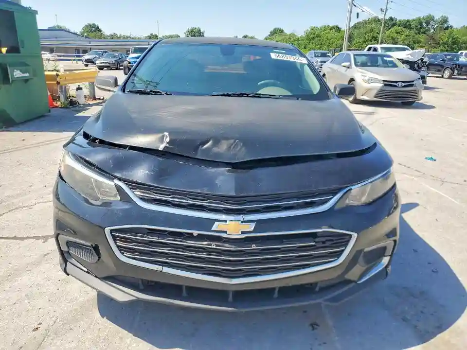 1G1ZE5ST2HF150111 2017 CHEVROLET MALIBU-4
