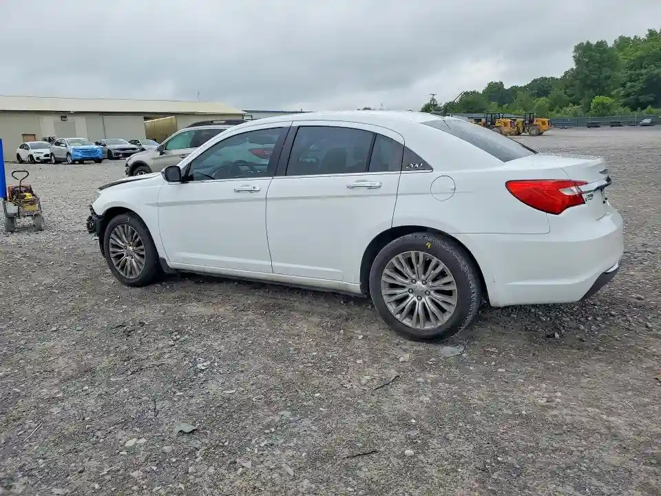 1C3CCBCB0CN133852 2012 CHRYSLER 200-1