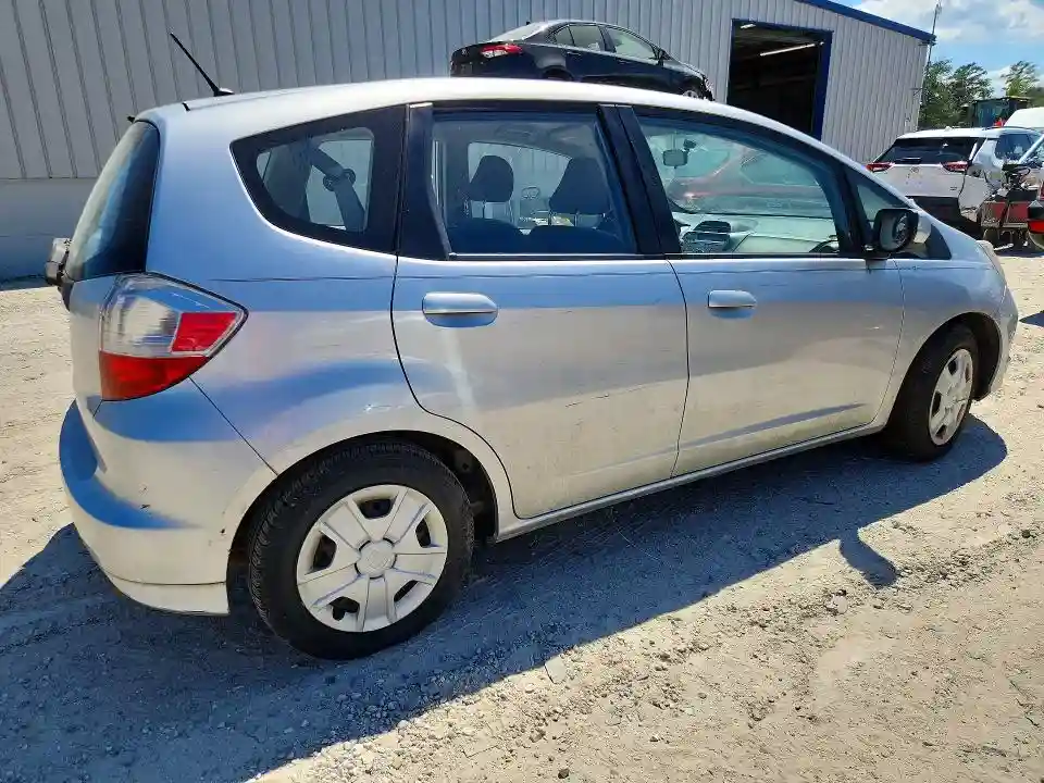 JHMGE8G32DC052148 2013 HONDA FIT-2