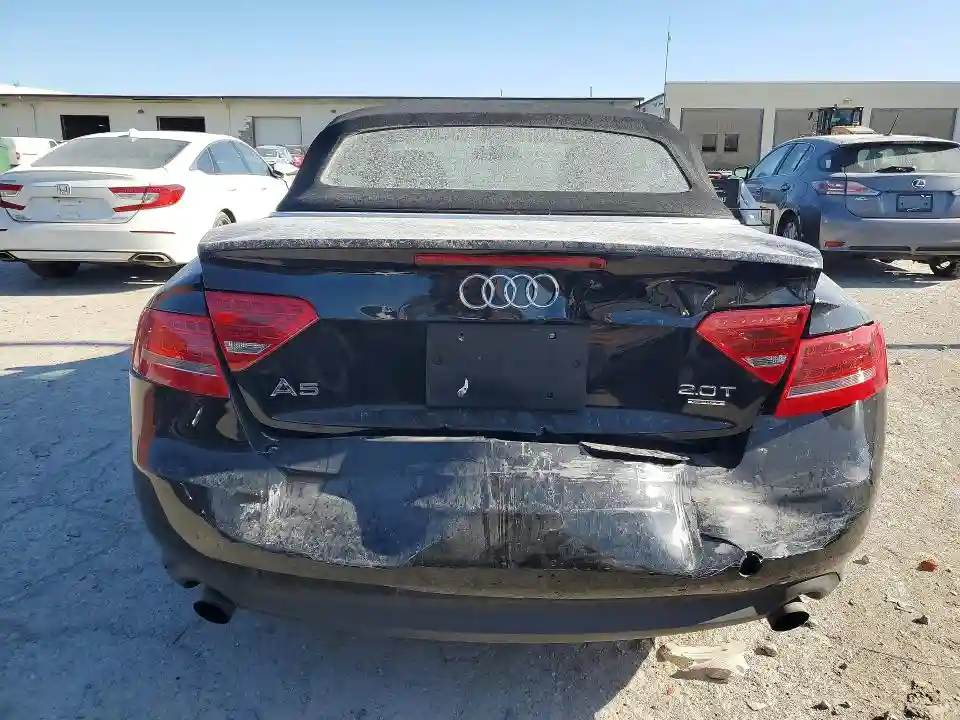 WAULFAFH1AN018992 2010 AUDI A5-5