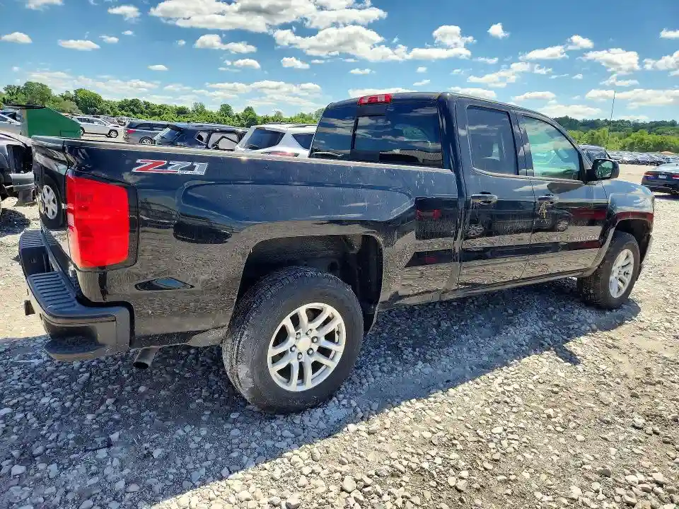1GCVKREC9HZ210885 2017 CHEVROLET SILVERADO-2