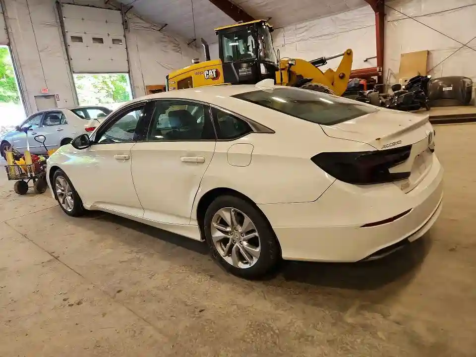 1HGCV1F18JA069617 2018 HONDA ACCORD-1