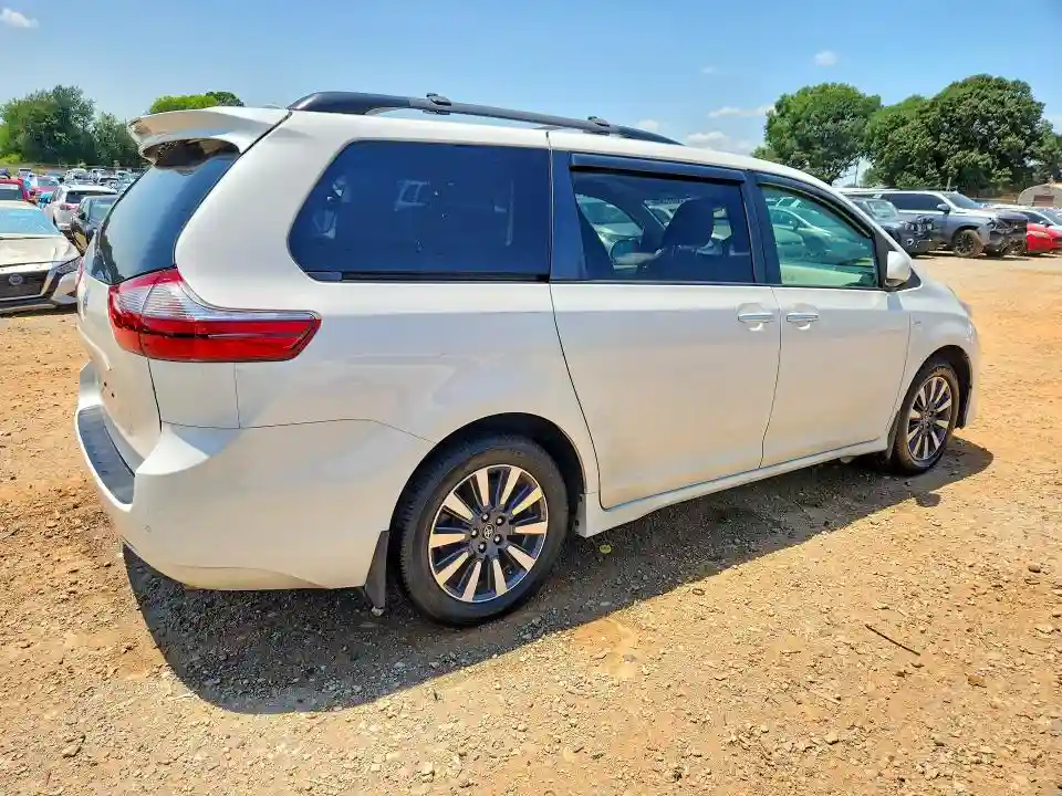 5TDDZ3DC3LS238360 2020 TOYOTA SIENNA-2