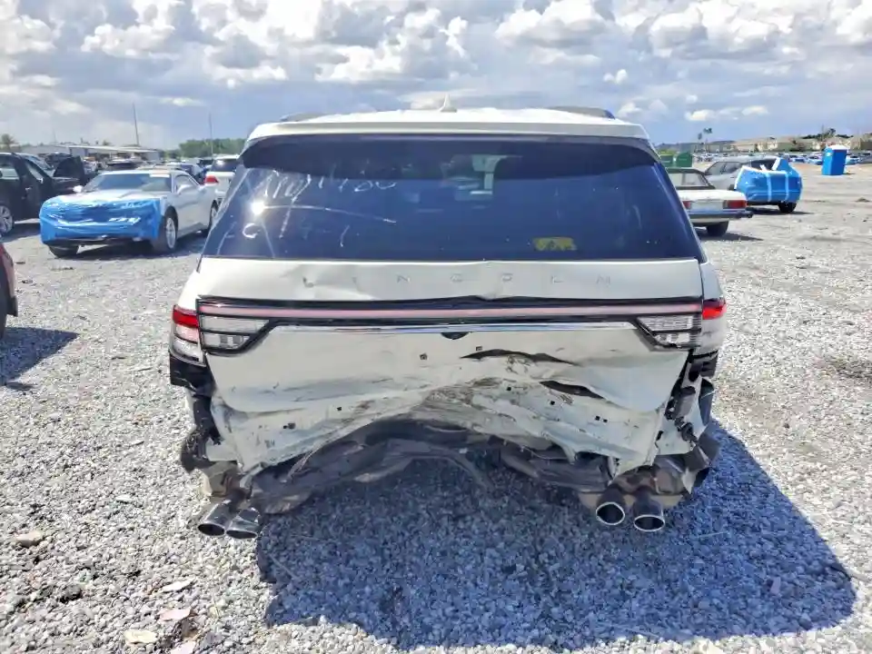 5LM5J7WCXPGL21986 2023 LINCOLN AVIATOR-5