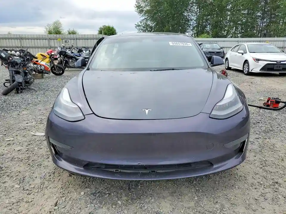 5YJ3E1EA8MF090690 2021 TESLA MODEL 3-4