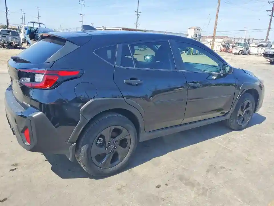 JF2GUABC2R8269066 2024 SUBARU CROSSTREK-2