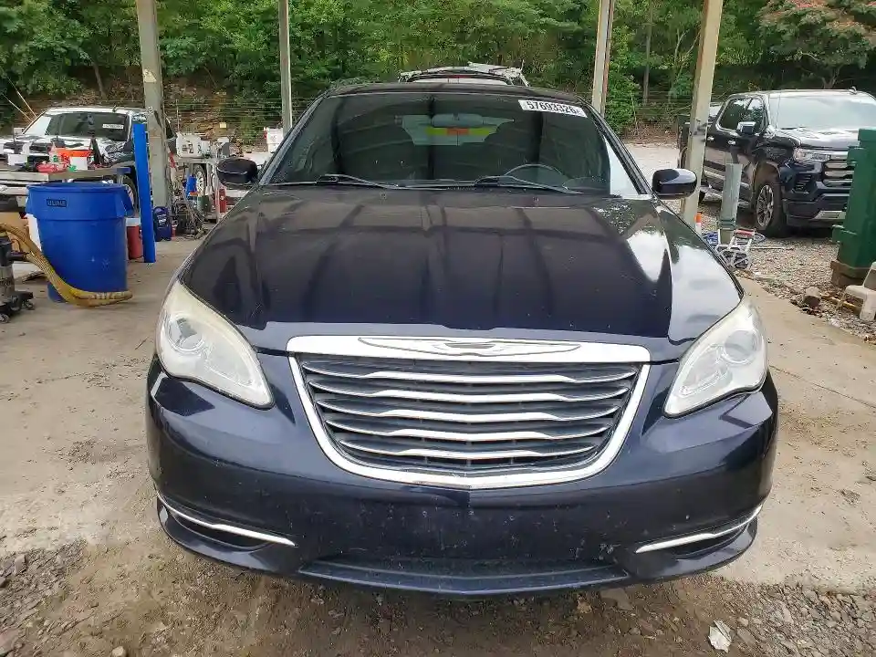 1C3CCBBG3CN316661 2012 CHRYSLER 200-4