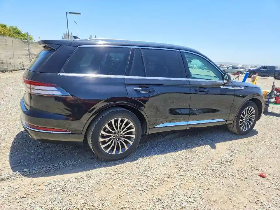 5LM5J7WC2RGL05445 2024 LINCOLN AVIATOR-2