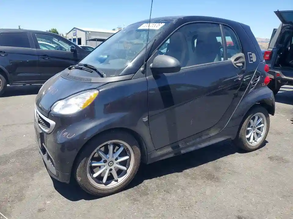 WMEEJ9AA5GK844839 2016 SMART FORTWO-0