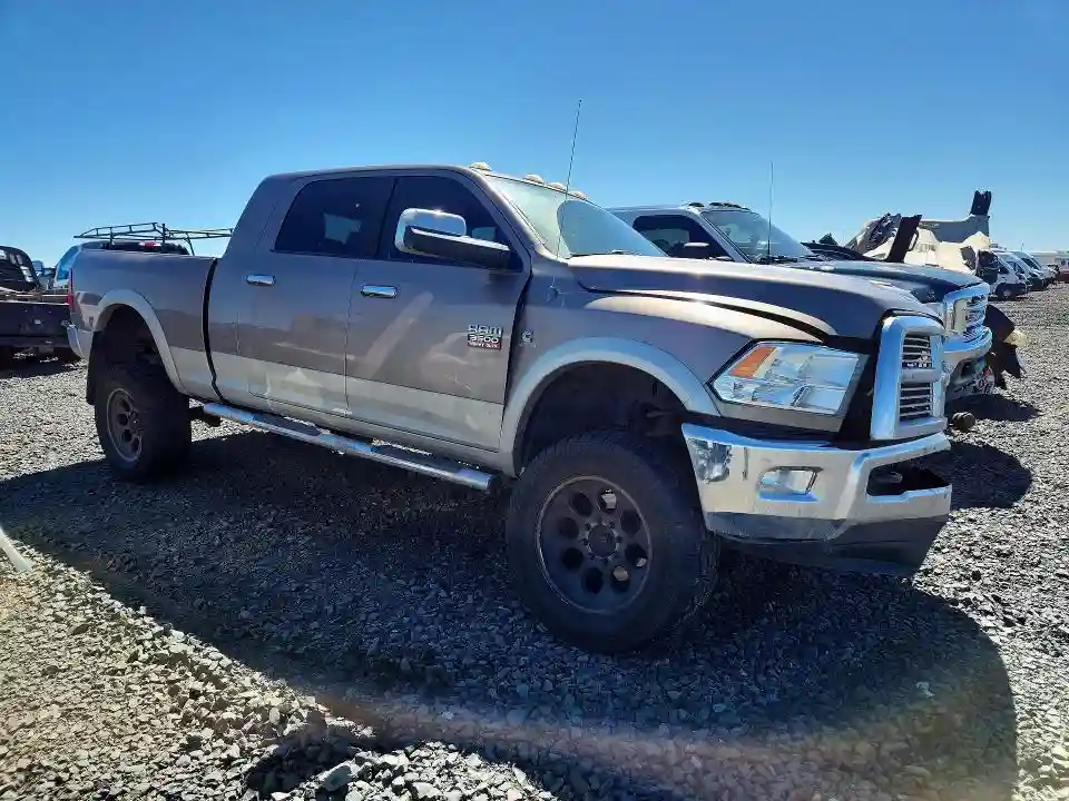 3D73Y3HL7AG111072 2010 DODGE RAM 3500-3