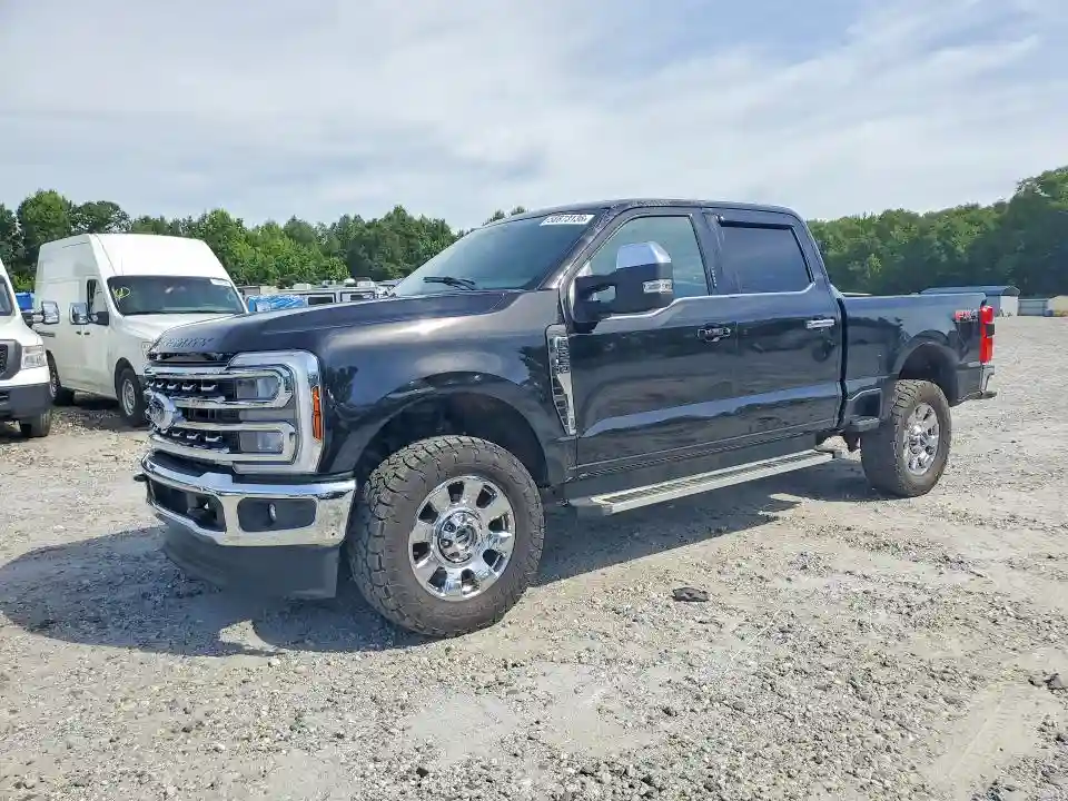 1FT8W2BT8PED24072 2023 FORD F250-0