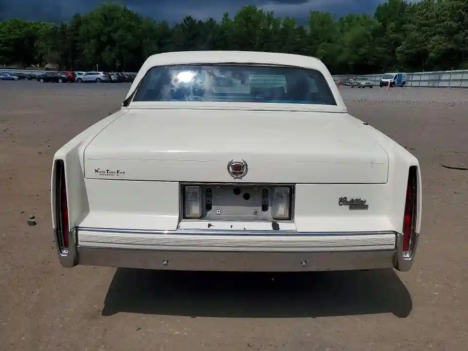 1G6CB5155K4271195 1989 CADILLAC FLEETWOOD-5