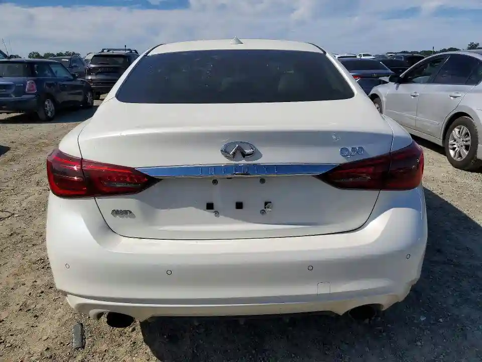JN1EV7BR7MM754686 2021 INFINITI Q50-5