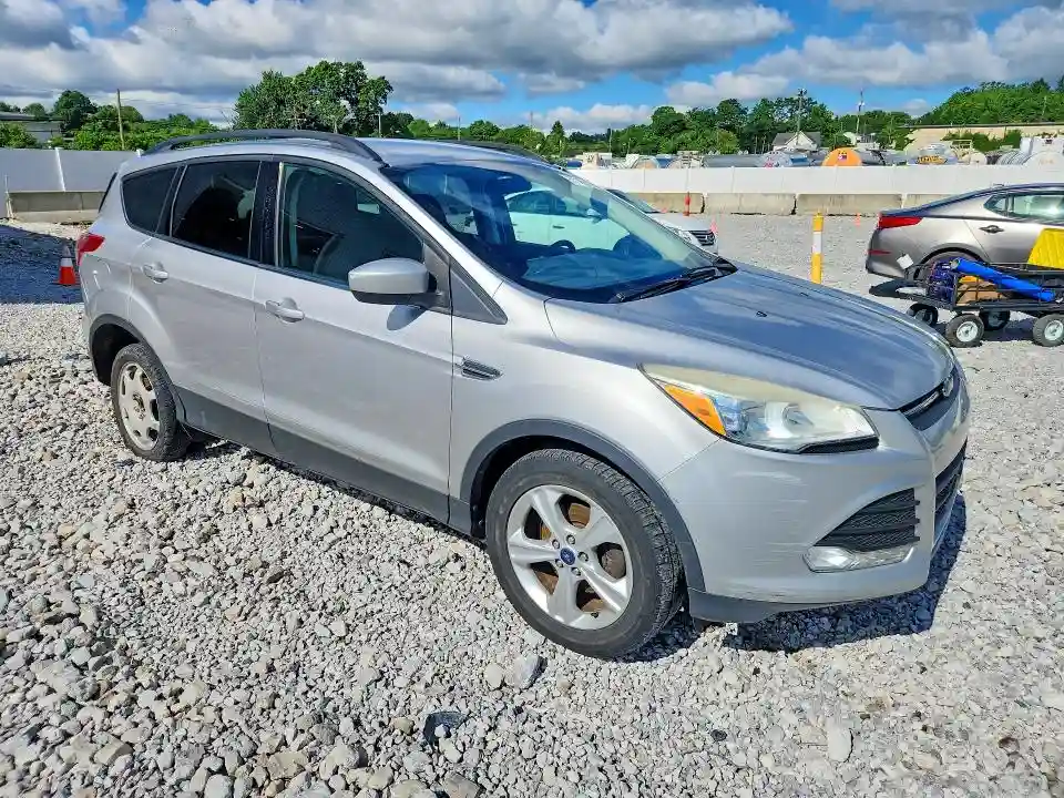 1FMCU0GXXEUC10914 2014 FORD ESCAPE-3