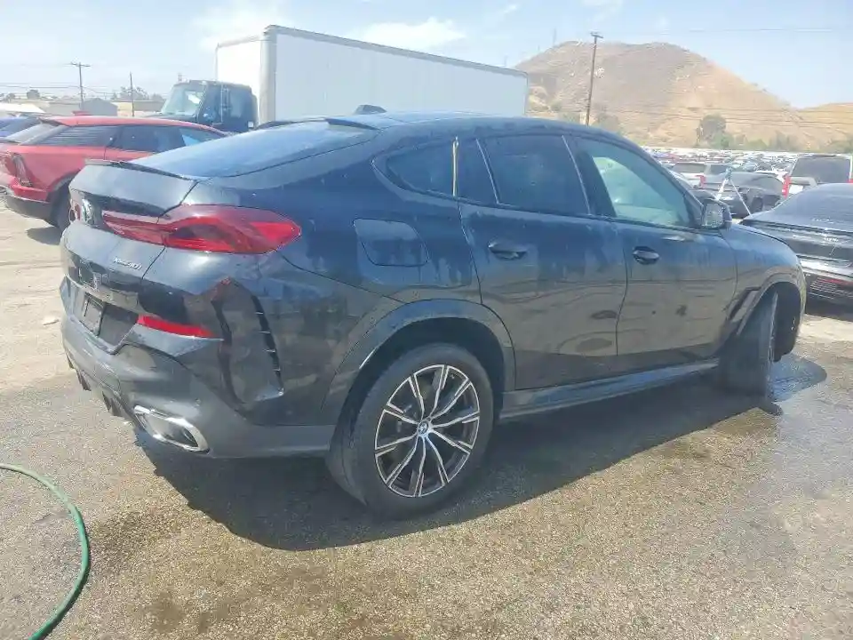 5UX33EX04R9W08540 2024 BMW X6-2