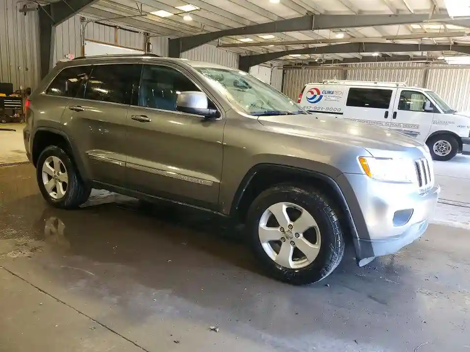 1C4RJFAG8DC611921 2013 JEEP GRAND CHEROKEE-3