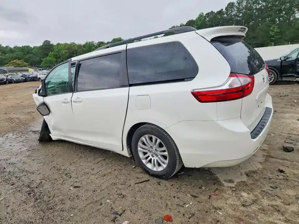 5TDYZ3DC3HS885284 2017 TOYOTA SIENNA-1