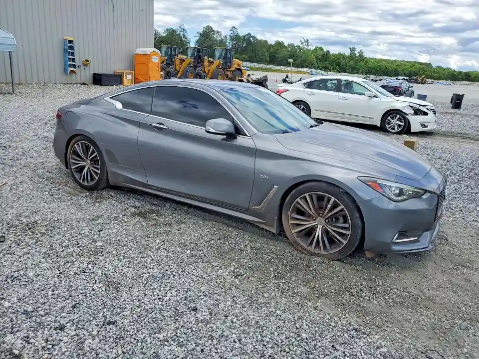 JN1EV7EK1HM360475 2017 INFINITI Q60-3