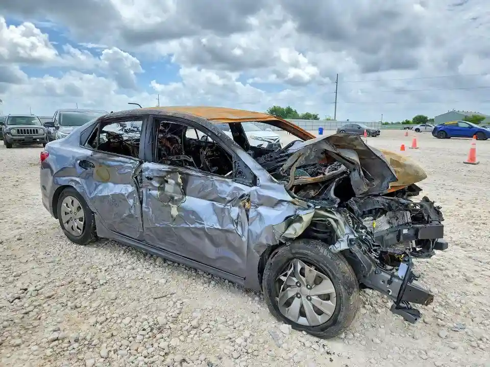 3KPA24AD7LE337378 2020 KIA RIO-3