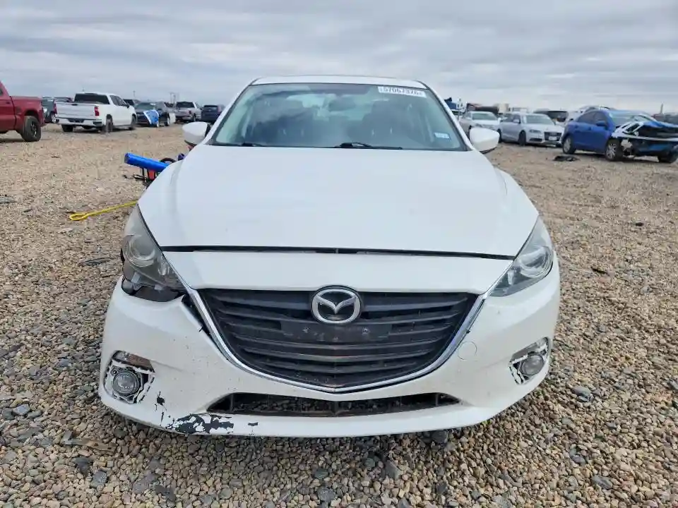 3MZBM1W76GM240827 2016 MAZDA 3-4