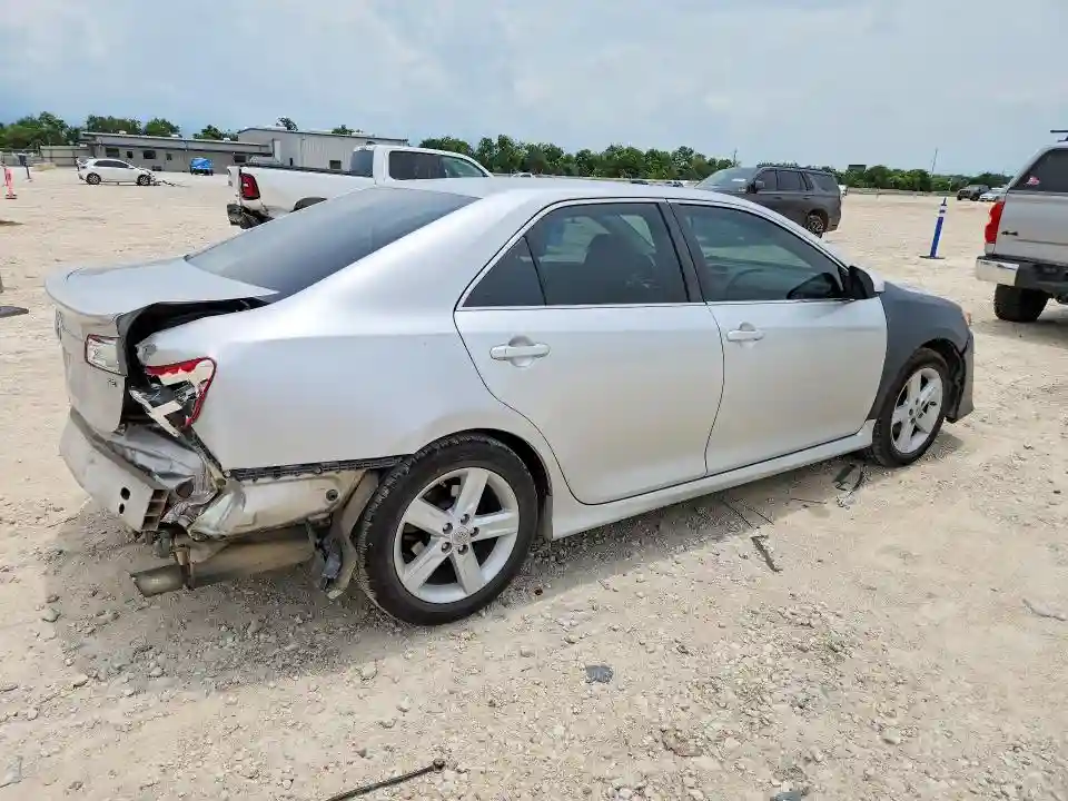 4T1BF1FK6CU605655 2012 TOYOTA CAMRY-2