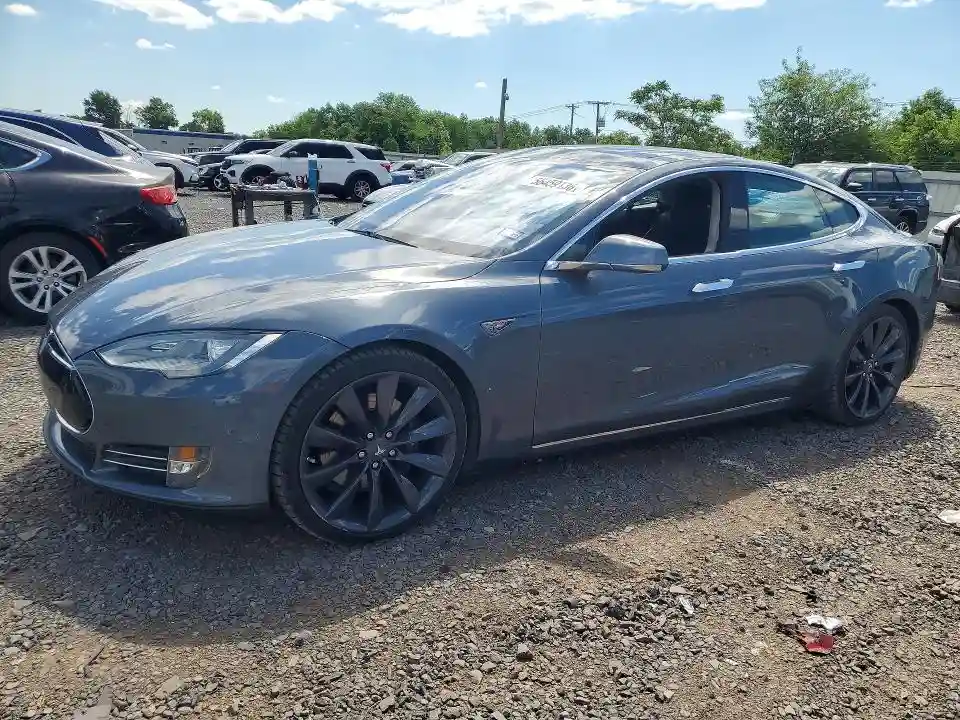 5YJSA1DP6DFP12779 2013 TESLA MODEL S-0