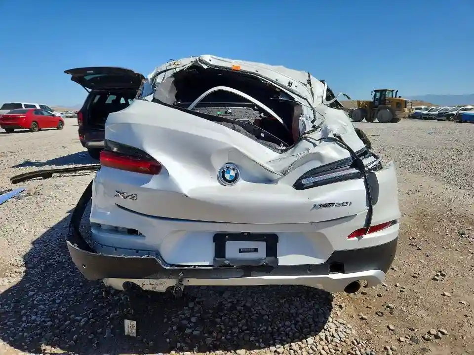 5UXUJ3C52KLG51866 2019 BMW X4-5