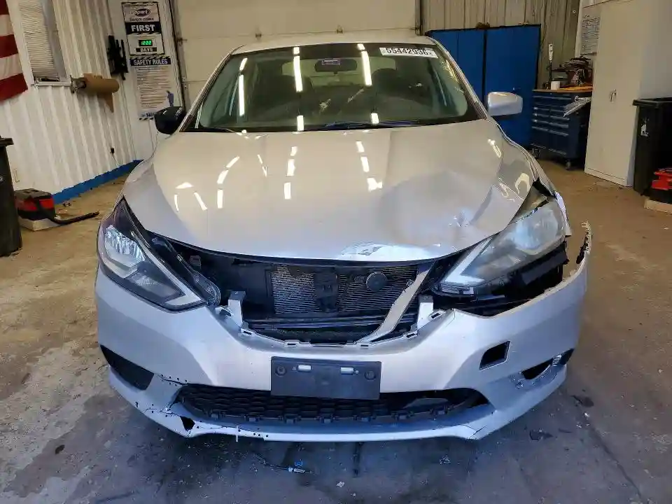 3N1AB7AP6JY283310 2018 NISSAN SENTRA-4