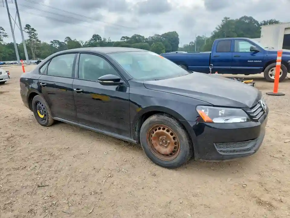 1VWAH7A33CC033508 2012 VOLKSWAGEN PASSAT-3