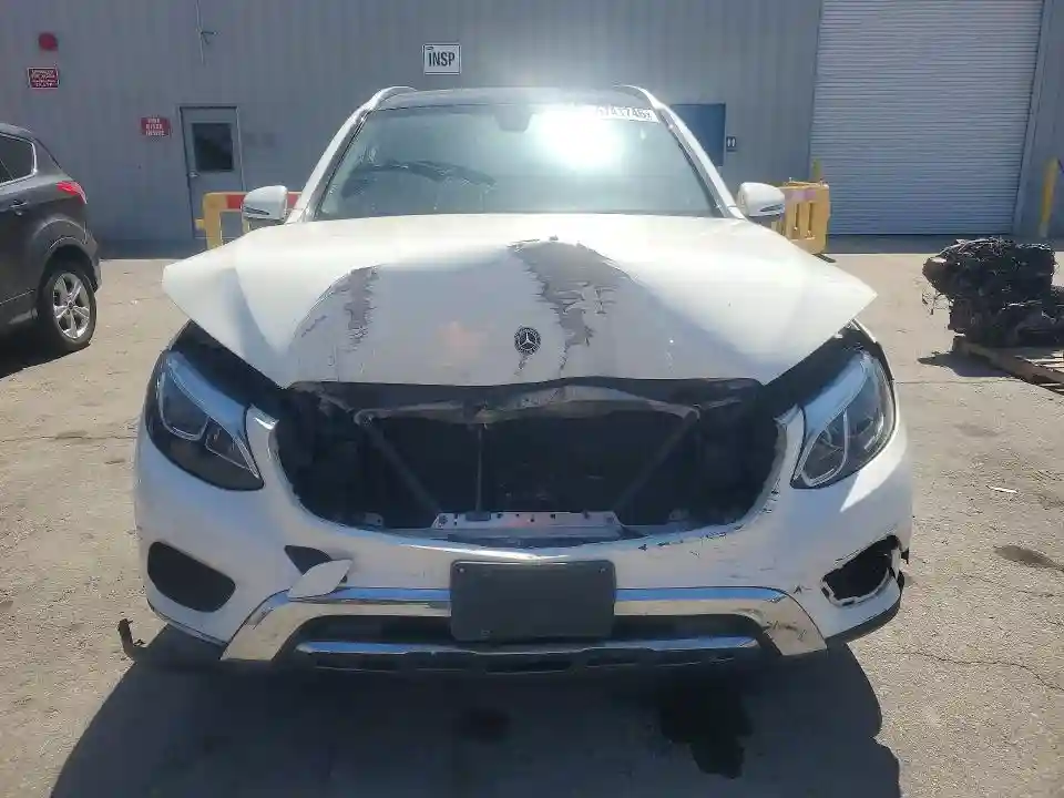 WDC0G4JB2K1000852 2019 MERCEDES-BENZ GLC-CLASS-4
