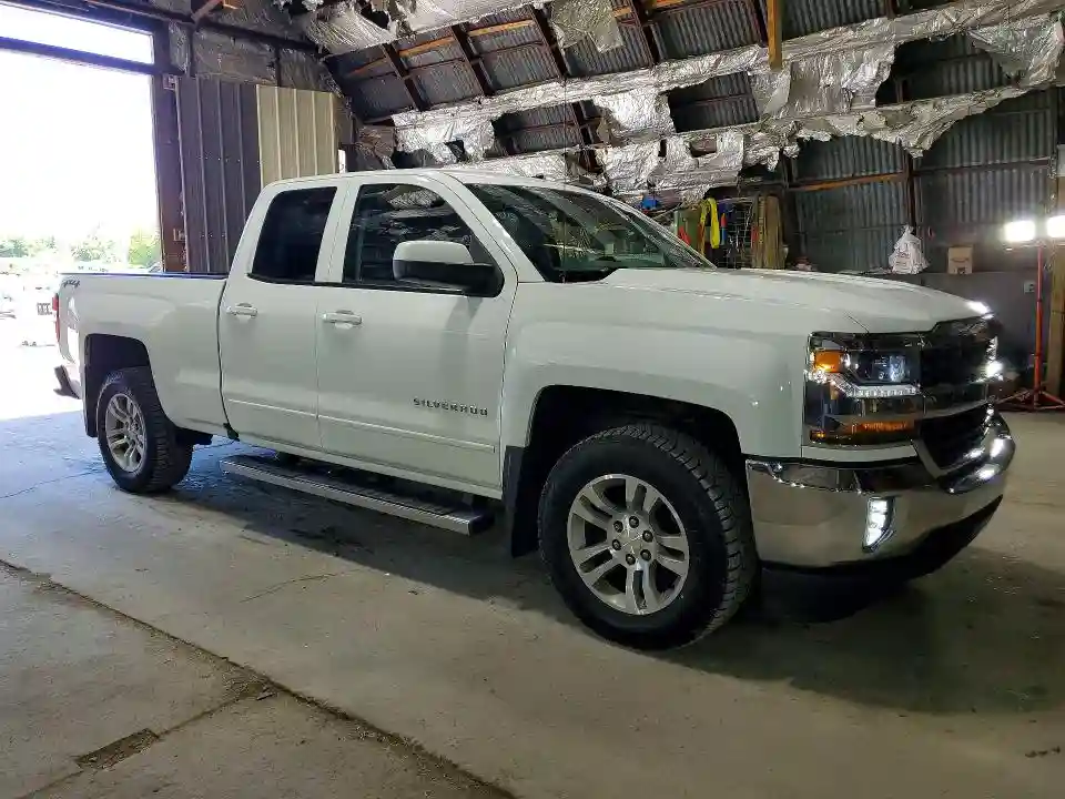 1GCVKREC2HZ150528 2017 CHEVROLET SILVERADO-3