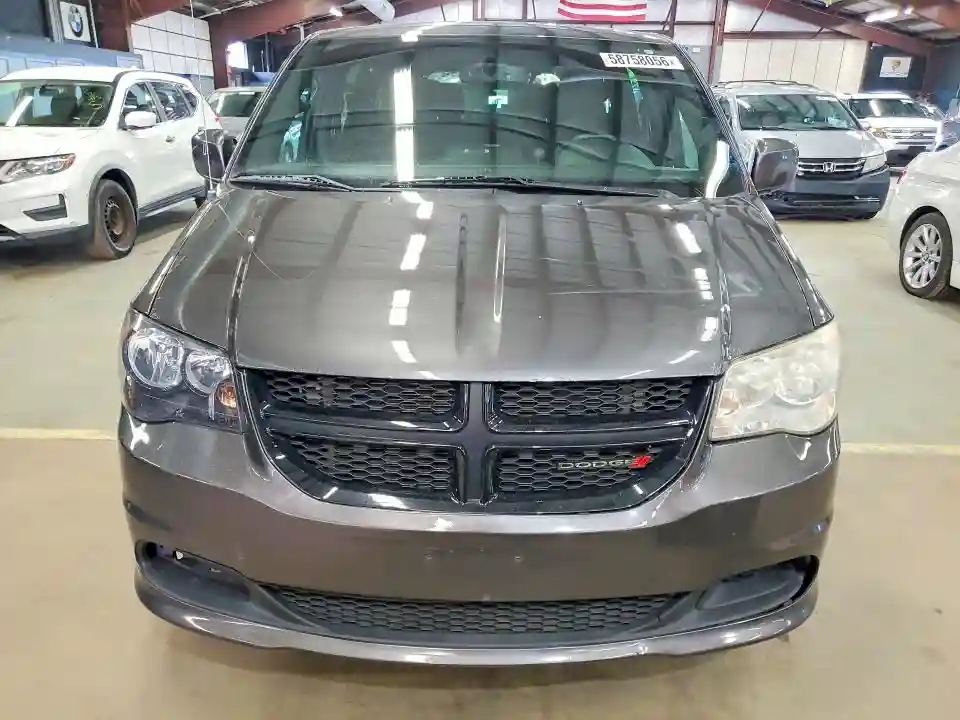 2C4RDGBG7HR562588 2017 DODGE CARAVAN-4